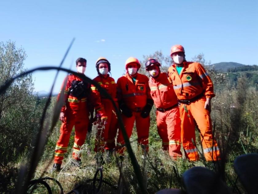 Arezzo tre incendi ravvicinati e in poche ore divorano 4000 metri