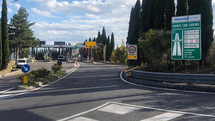 Da luned chiusure notturne per il casello A1 di Monte San Savino